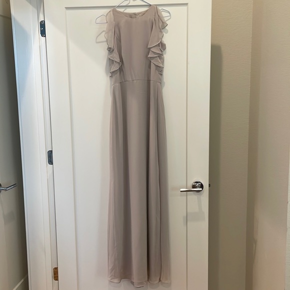 Studio Design women’s size 6 oyster (neutral colored) maxi bridesmaid dress - Picture 3 of 6